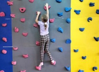 W parku trampolin