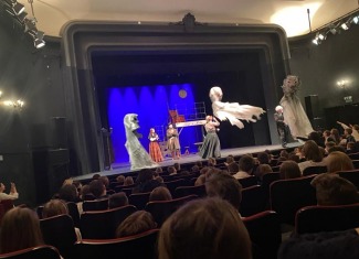 Świąteczna magia na scenie